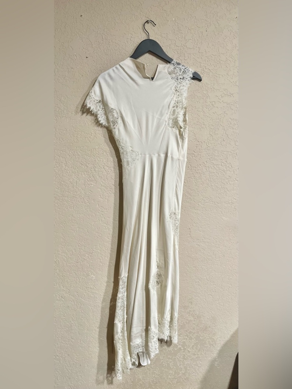 A.L.C | Alessia Textured Satin And Lace Maxi Dress Size: 2 - Picture 7 of 9